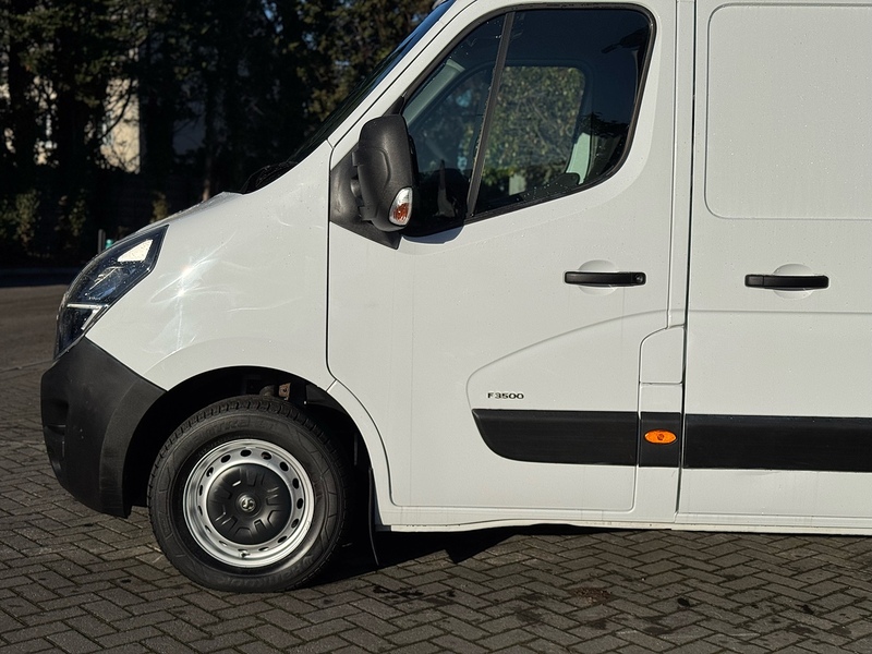 Vauxhall Movano CDTi 3500 BiTurbo Edition - U2038