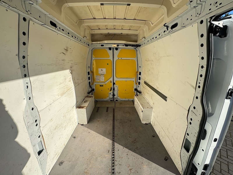 Vauxhall Movano CDTi 3500 BiTurbo Edition - U2038