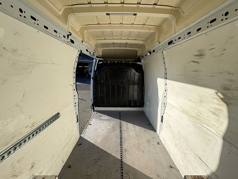 Vauxhall Movano CDTi 3500 BiTurbo Edition - U2038