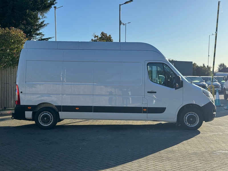 Vauxhall Movano CDTi 3500 BiTurbo Edition - U2038