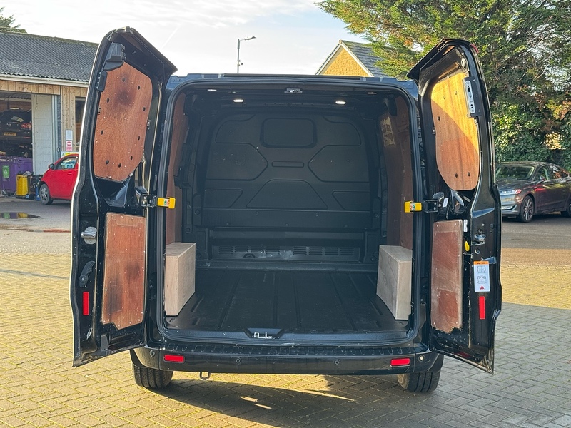 Ford Transit Custom 280 EcoBlue Limited - U2056