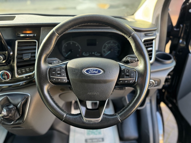 Ford Transit Custom 280 EcoBlue Limited - U2056