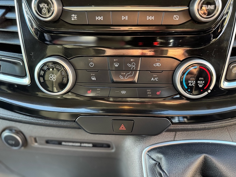 Ford Transit Custom 280 EcoBlue Limited - U2056