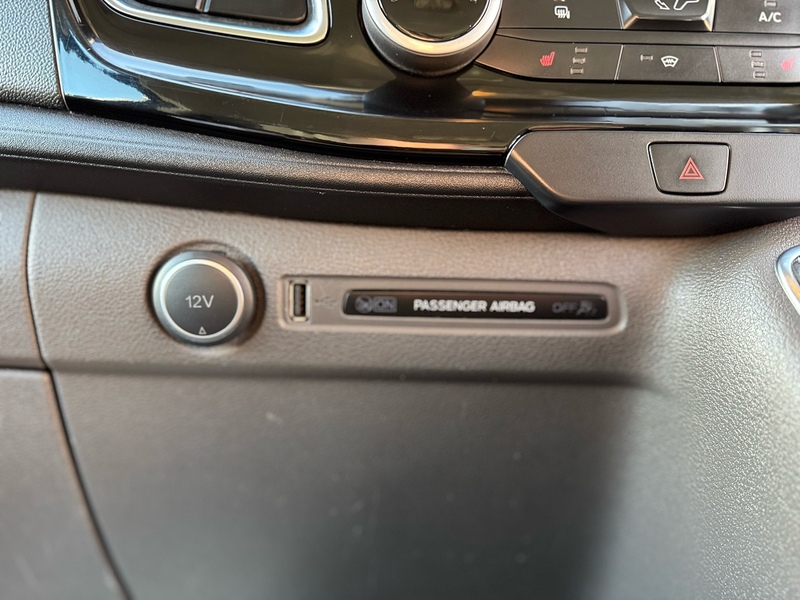 Ford Transit Custom 280 EcoBlue Limited - U2056