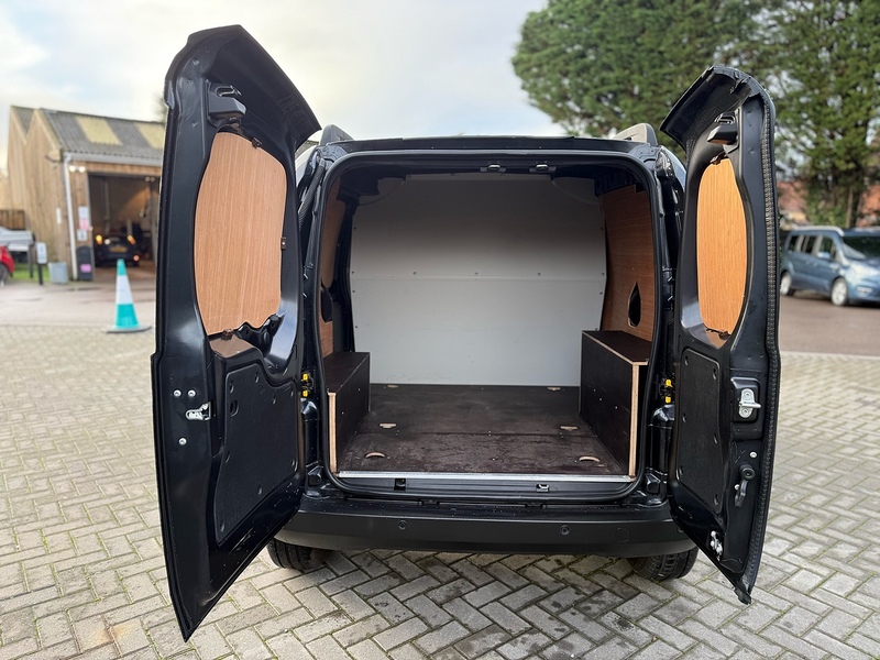 Fiat Fiorino MultiJetII Sportivo - U2062