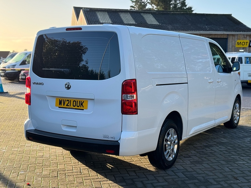 Vauxhall Vivaro Turbo D 3100 Sportive - U2063
