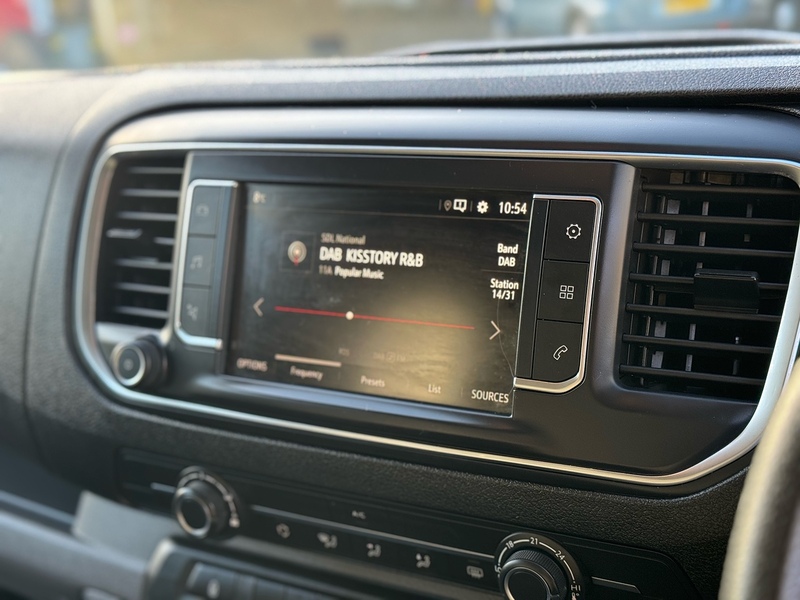 Vauxhall Vivaro Turbo D 3100 Sportive - U2063