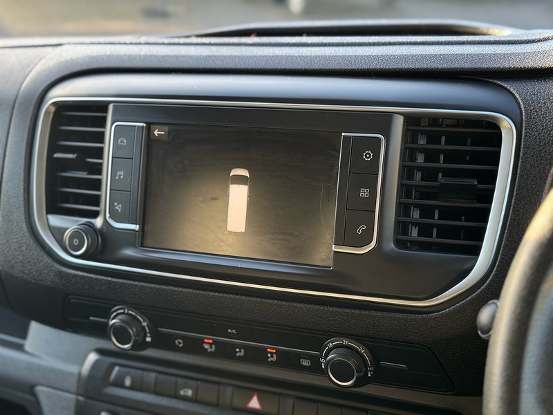 Vauxhall Vivaro Turbo D 3100 Sportive - U2063