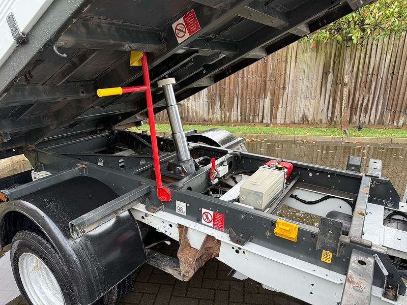 Ford Transit TDCi 350 - U2074