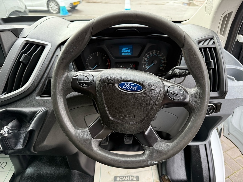 Ford Transit TDCi 350 - U2074