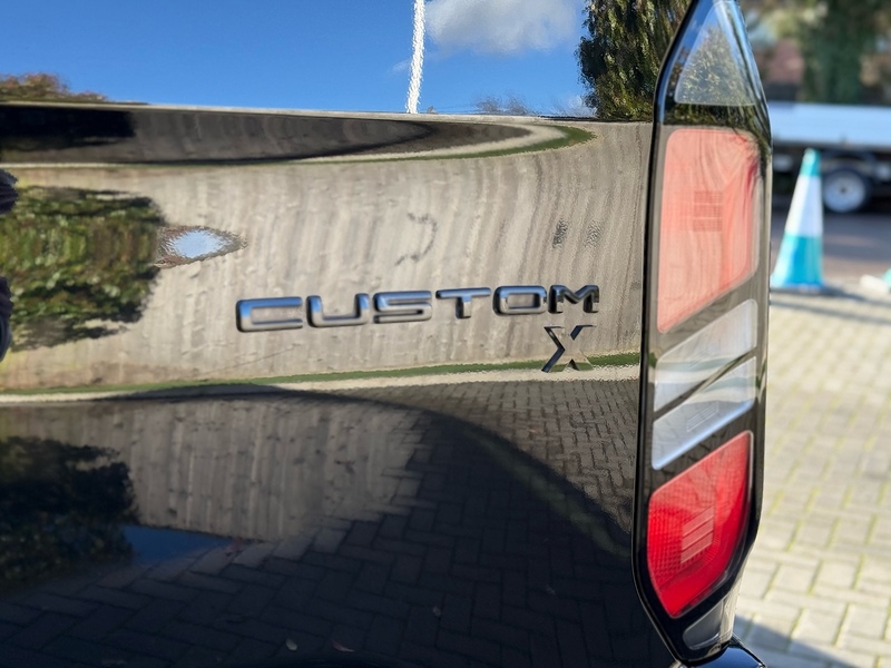 Ford Transit Custom 300 EcoBlue Limited - U2083