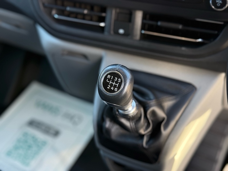 Ford Transit Custom 300 EcoBlue Limited - U2083