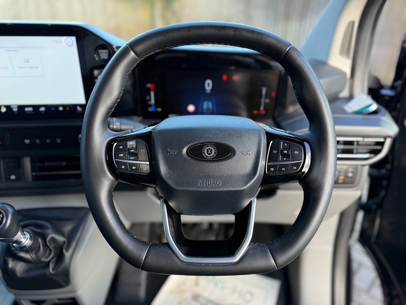 Ford Transit Custom 300 EcoBlue Limited - U2083