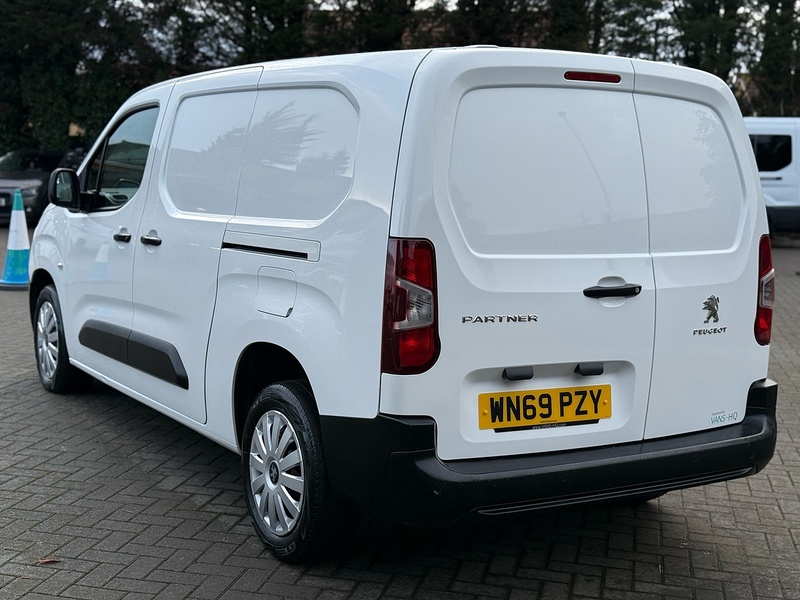 Peugeot Partner BlueHDi 950 Professional - U2087