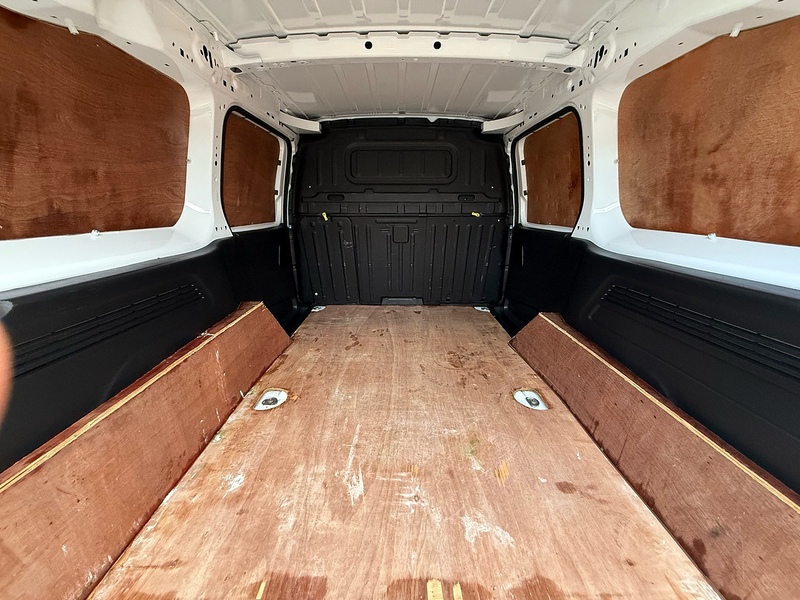 Peugeot Partner BlueHDi 950 Professional - U2087