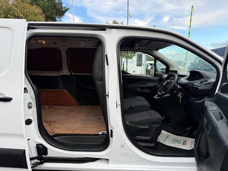 Peugeot Partner BlueHDi 950 Professional - U2087