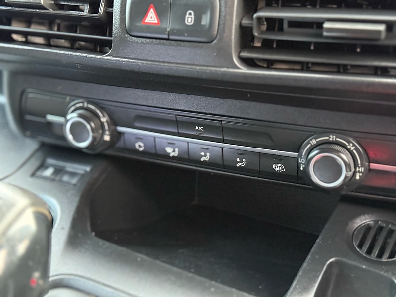 Peugeot Partner BlueHDi 950 Professional - U2087