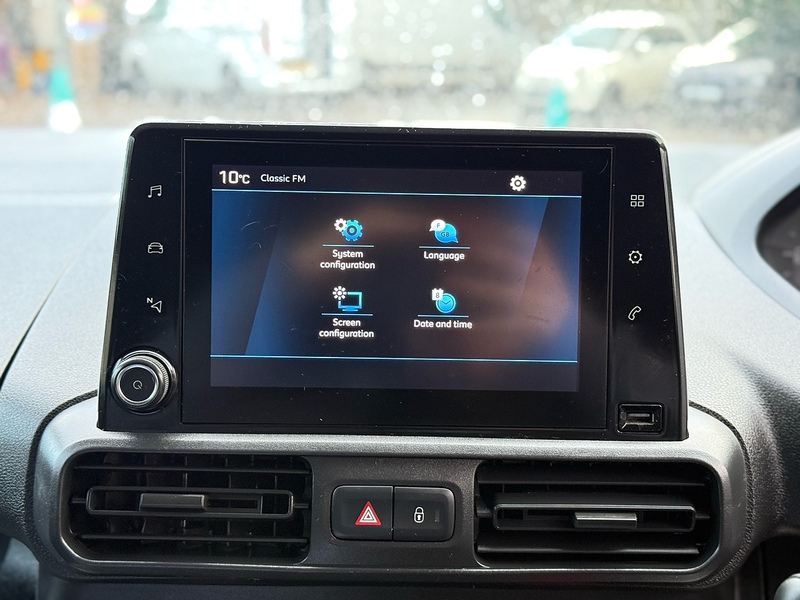 Peugeot Partner BlueHDi 950 Professional - U2087