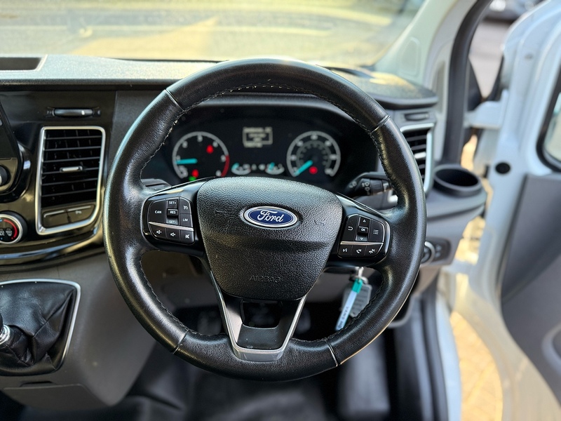 Ford Transit Custom 280 EcoBlue Limited - U2093