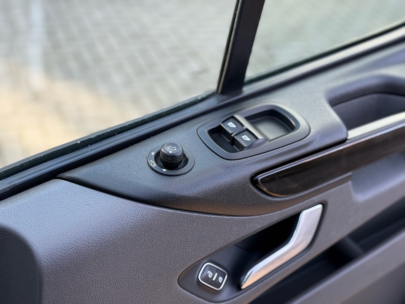 Ford Transit Custom 280 EcoBlue Limited - U2093