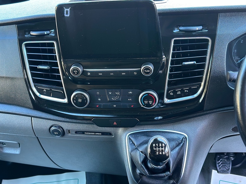 Ford Transit Custom 280 EcoBlue Limited - U2095