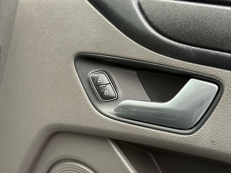 Ford Transit Custom 300 EcoBlue Trend - U2096