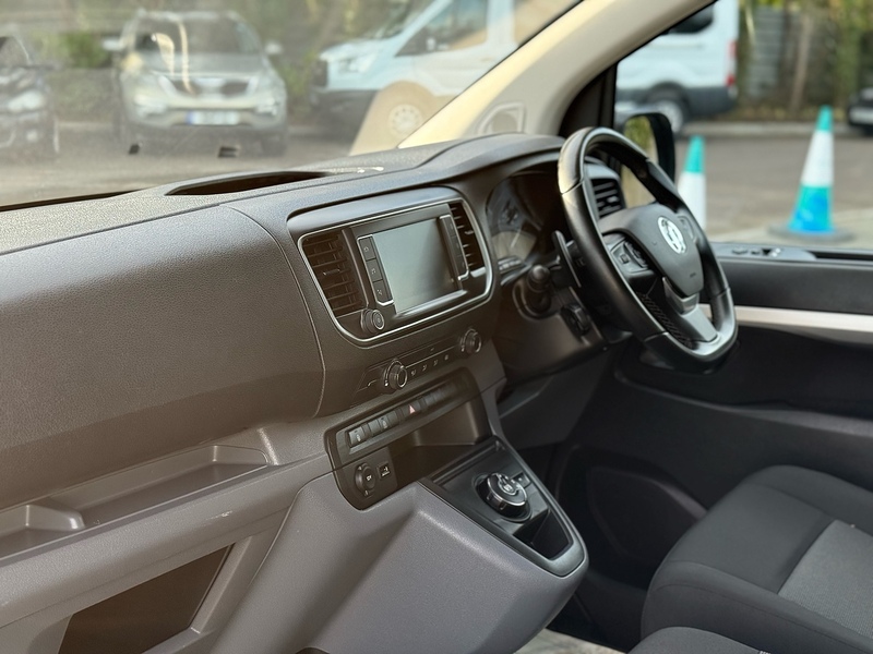 Vauxhall Vivaro Turbo D 3100 Elite - U2097