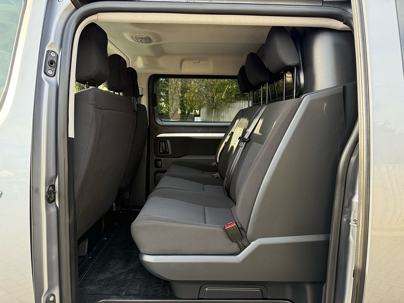 Vauxhall Vivaro Turbo D 3100 Elite - U2097