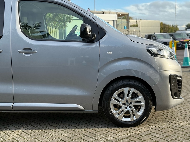 Vauxhall Vivaro Turbo D 3100 Elite - U2097