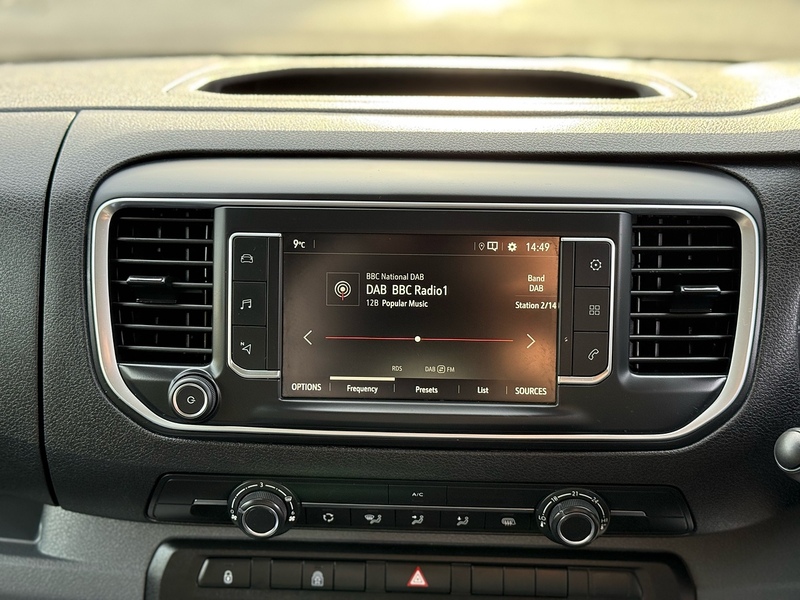 Vauxhall Vivaro Turbo D 3100 Elite - U2097