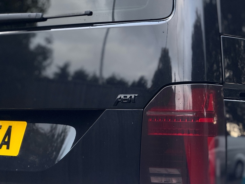 Volkswagen Transporter BiTDI T32 Highline - U2098