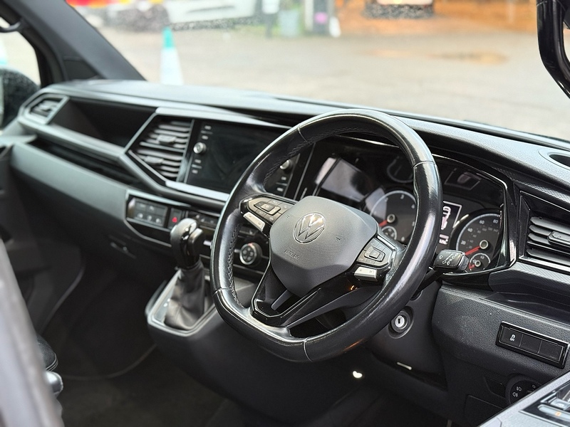 Volkswagen Transporter BiTDI T32 Highline - U2098