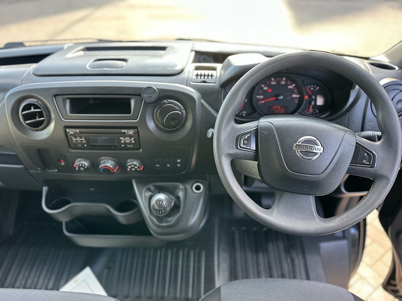 Nissan NV400 dCi 35 SE - U2101