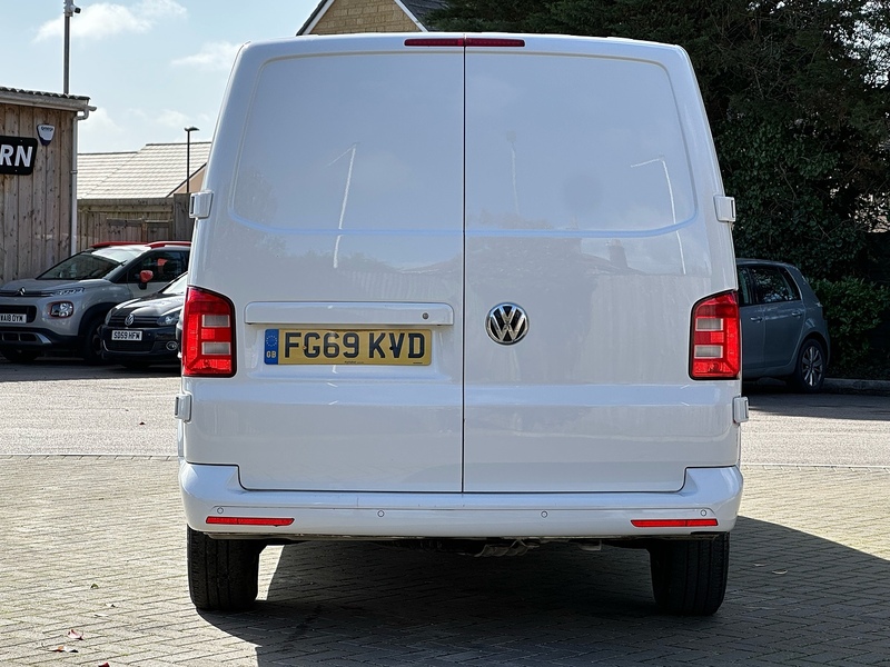 Volkswagen Transporter TDI T28 Trendline - U2102