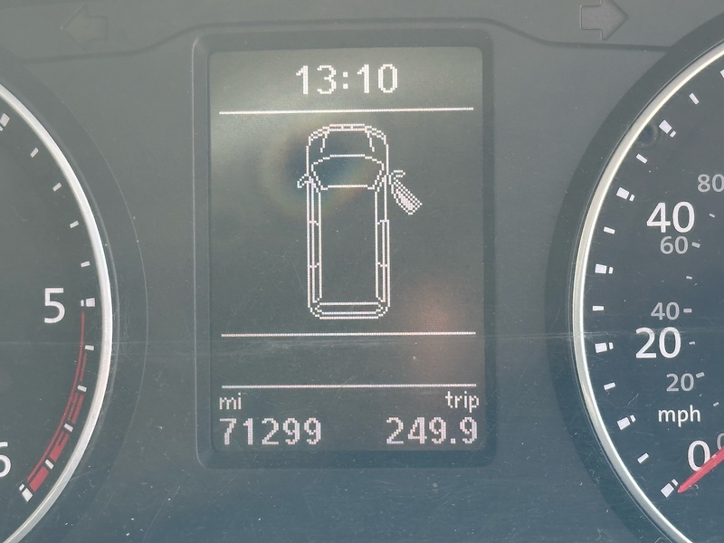 Volkswagen Transporter TDI T28 Trendline - U2102