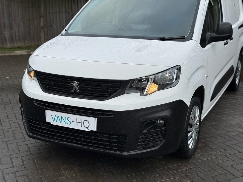 Peugeot Partner BlueHDi 950 Professional - U2104