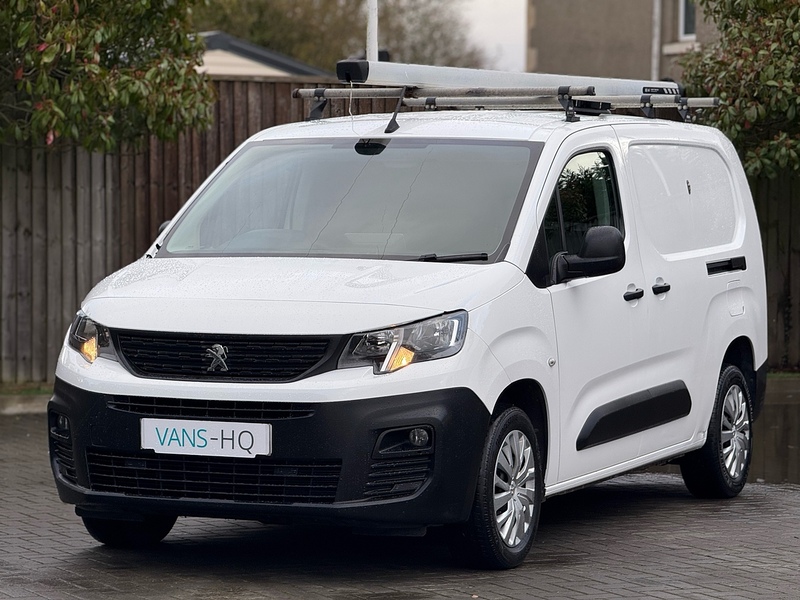 Peugeot Partner BlueHDi 950 Professional - U2104