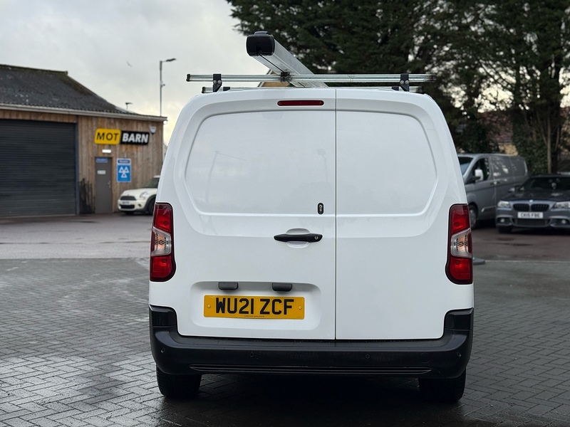 Peugeot Partner BlueHDi 950 Professional - U2104