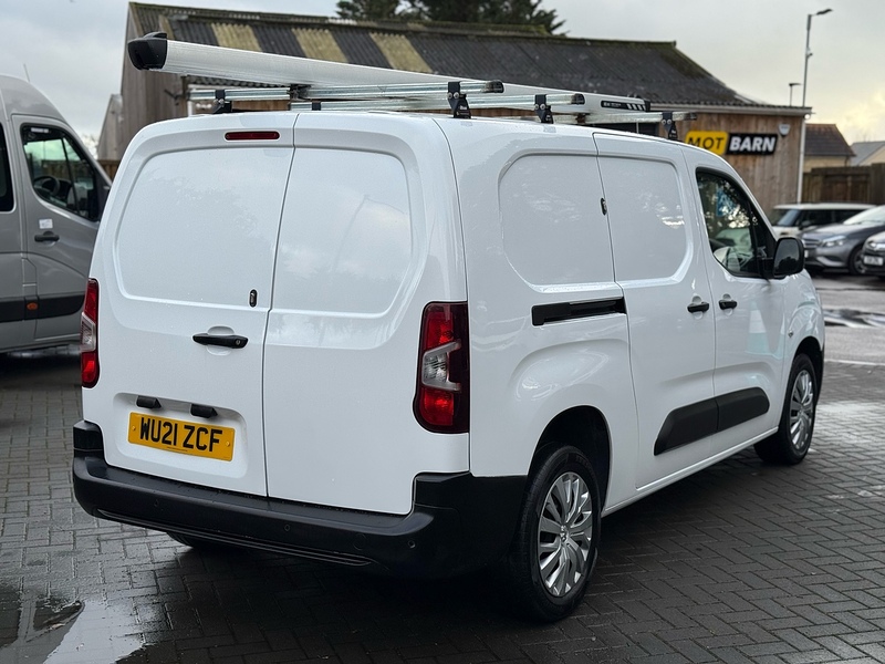 Peugeot Partner BlueHDi 950 Professional - U2104