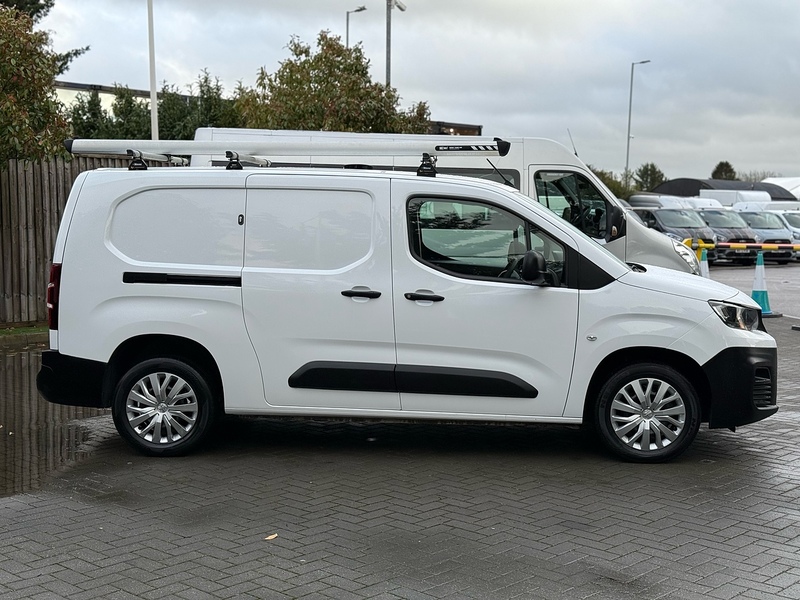 Peugeot Partner BlueHDi 950 Professional - U2104