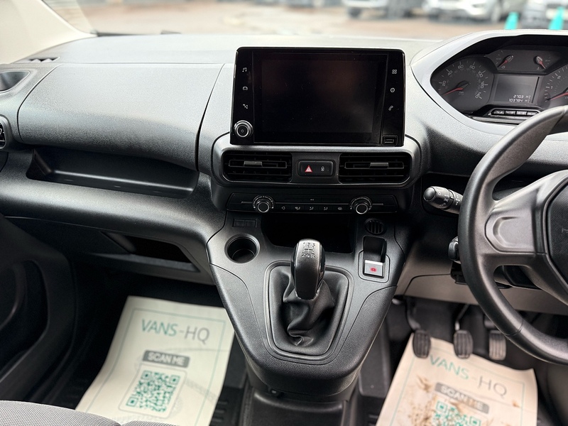 Peugeot Partner BlueHDi 950 Professional - U2104