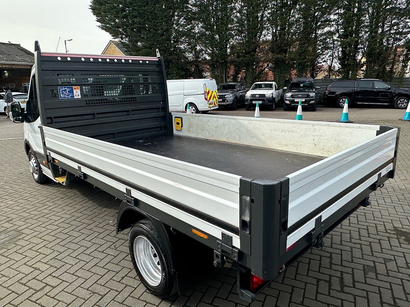 Ford Transit 350 EcoBlue Leader - U2105