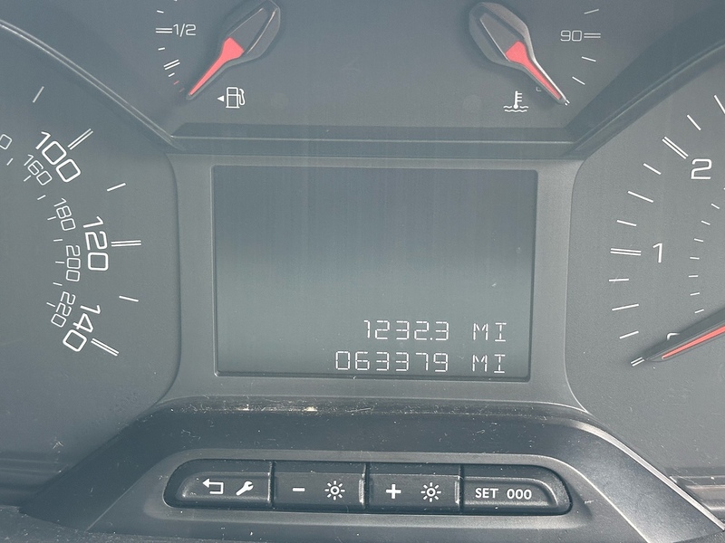 Peugeot Partner BlueHDi 950 Professional Premium - U2124