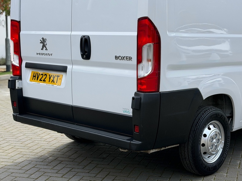 Peugeot Boxer BlueHDi 335 S - U2125