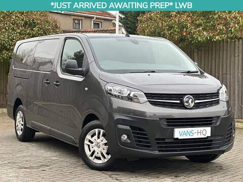 Vauxhall Vivaro 2.0 Turbo D 3100 Sportive Panel Van 5dr Diesel Auto L2 H1 Euro 6 (s/s) (120 ps)