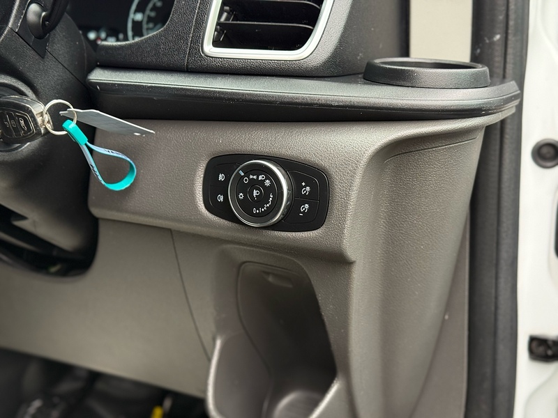 Ford Transit Custom 280 EcoBlue Limited - U2128