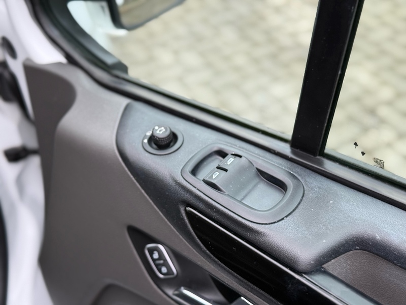 Ford Transit Custom 280 EcoBlue Limited - U2128