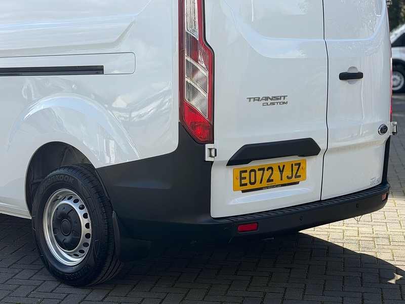 Ford Transit Custom 300 EcoBlue Leader - U2141