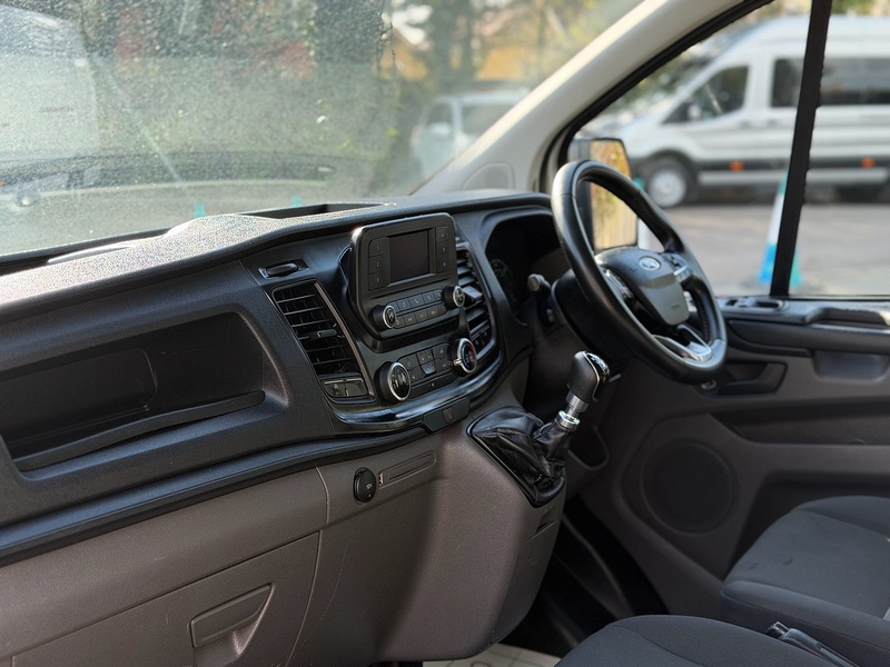 Ford Transit Custom 300 EcoBlue Leader - U2141