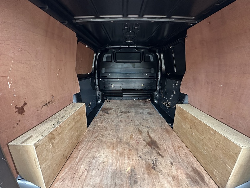 Vauxhall Vivaro Turbo D 2700 Pro - U2144